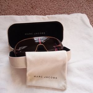 Aviator sunglasses